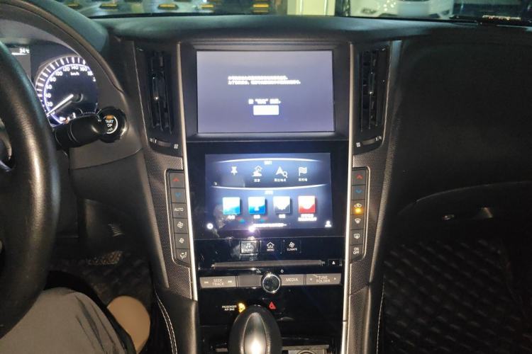 Used Infiniti Q50L 2016 2.0T Ambition Edition Audio And AC Panel