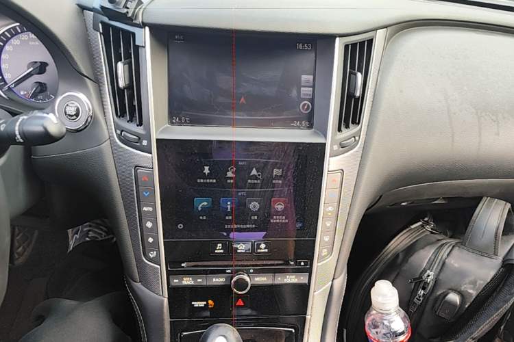 Used Infiniti Q50L 2016 2.0T Enjoyment Edition Audio And AC Panel