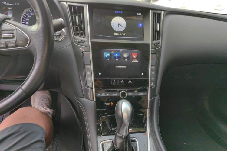 Used Infiniti Q50L 2016 2.0T Comfort Edition Audio And AC Panel
