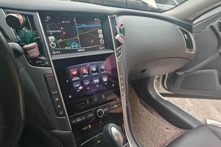 Used Infiniti Q50L 2016 2.0T Enjoyment Edition Audio And AC Panel