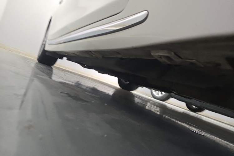Used Infiniti Q50L 2016 2.0T Enjoyment Edition Chassis Front Right