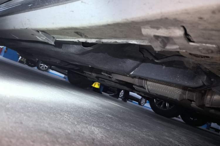 Used Infiniti Q50L 2016 2.0T Comfort Edition Chassis Front Right