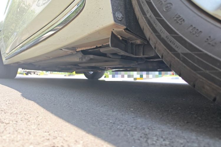 Used Infiniti Q50L 2016 2.0T Ambition Edition Chassis Rear Left