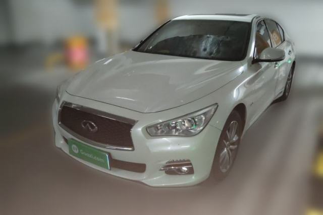Infiniti Q50L 2016 2.0T Comfort Edition с пробегом