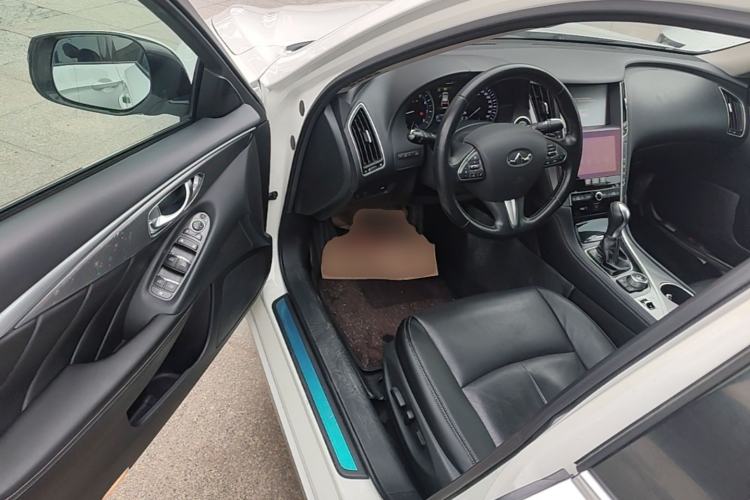 Used Infiniti Q50L 2016 2.0T Enjoyment Edition Driver Seat