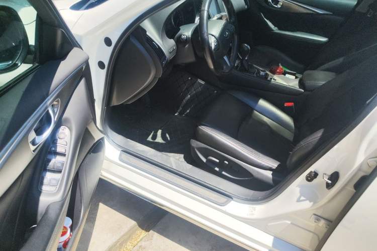 Used Infiniti Q50L 2016 2.0T Enjoyment Edition Driver Seat