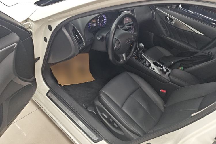 Used Infiniti Q50L 2016 2.0T Enjoyment Edition Driver Seat
