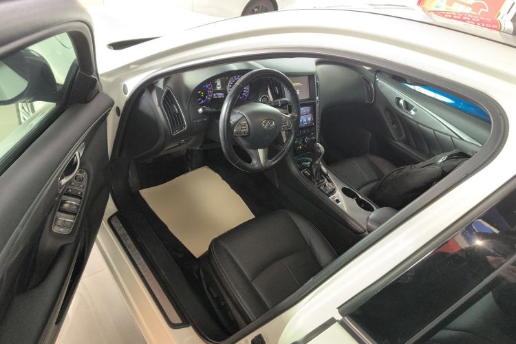 Used Infiniti Q50L 2016 2.0T Ambition Edition Driver Seat