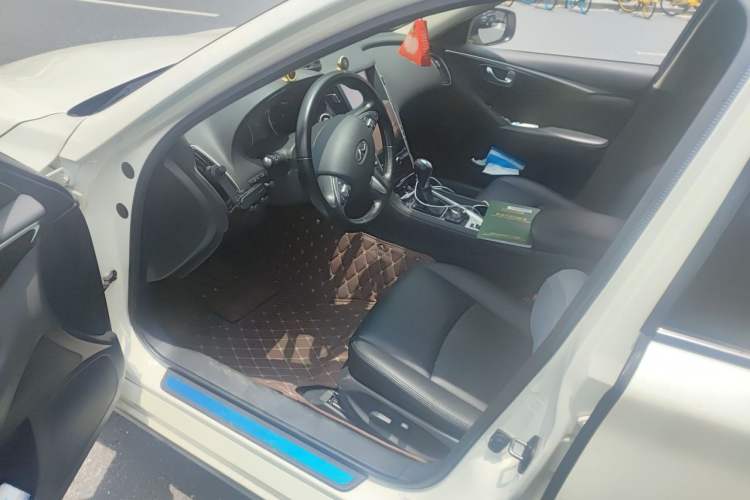 Used Infiniti Q50L 2016 2.0T Comfort Edition Driver Seat
