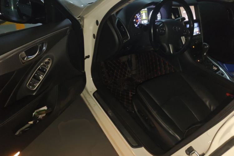 Used Infiniti Q50L 2016 2.0T Ambition Edition Driver Seat