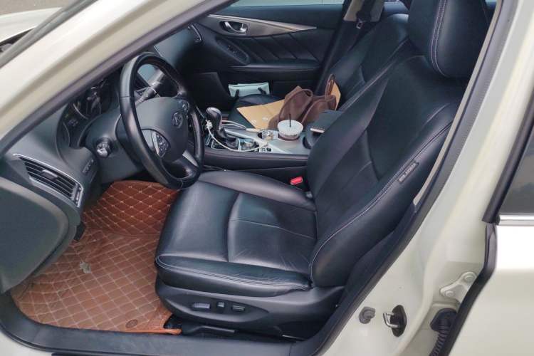 Used Infiniti Q50L 2016 2.0T Enjoyment Edition Driver Seat