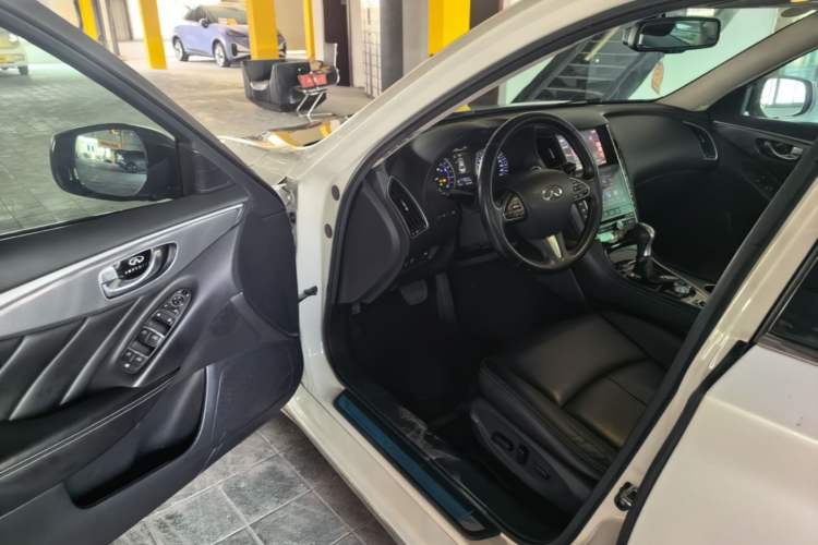 Used Infiniti Q50L 2016 2.0T Ambition Edition Driver Seat