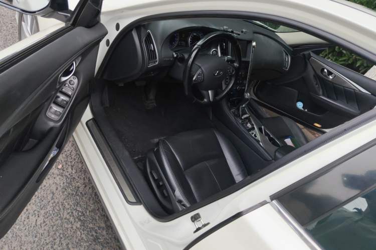 Used Infiniti Q50L 2016 2.0T Enjoyment Edition Driver Seat