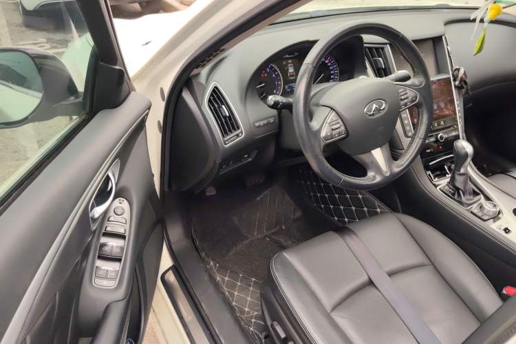 Used Infiniti Q50L 2016 2.0T Enjoyment Edition Driver Seat