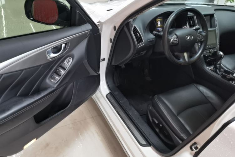 Used Infiniti Q50L 2016 2.0T Enjoyment Edition Driver Seat