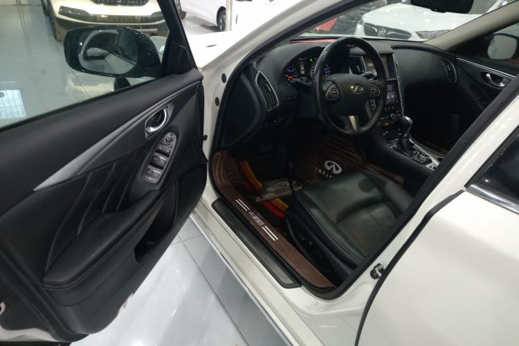 Used Infiniti Q50L 2016 2.0T Enjoyment Edition Driver Seat