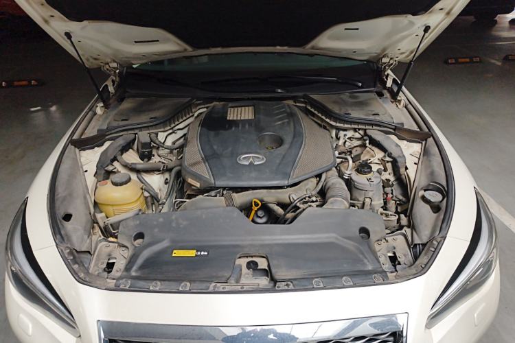 Used Infiniti Q50L 2016 2.0T Ambition Edition Engine Bay