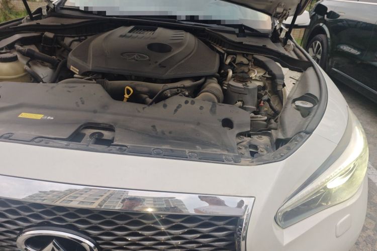 Used Infiniti Q50L 2016 2.0T Enjoyment Edition Engine Bay Left