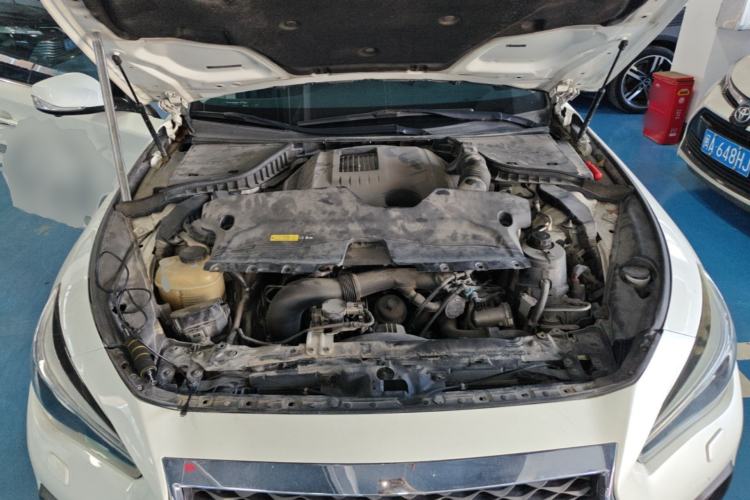 Used Infiniti Q50L 2016 2.0T Ambition Edition Engine Bay