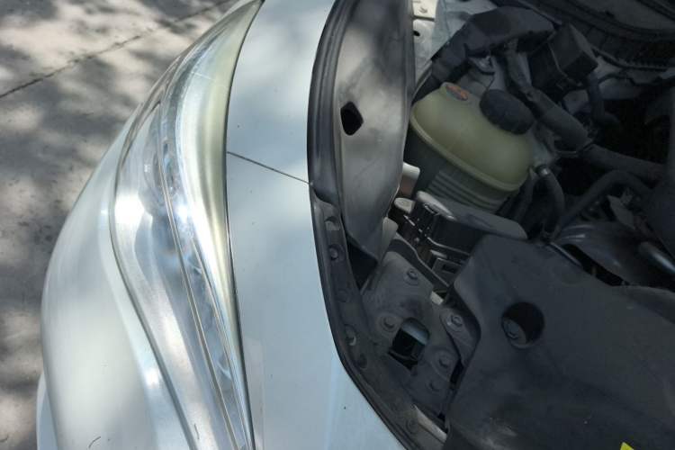 Used Infiniti Q50L 2016 2.0T Comfort Edition Engine Bay Right