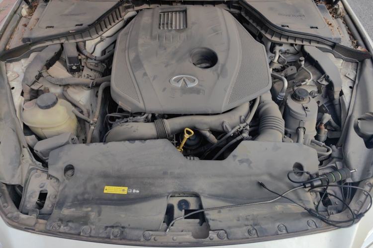 Used Infiniti Q50L 2016 2.0T Comfort Edition Engine Bay