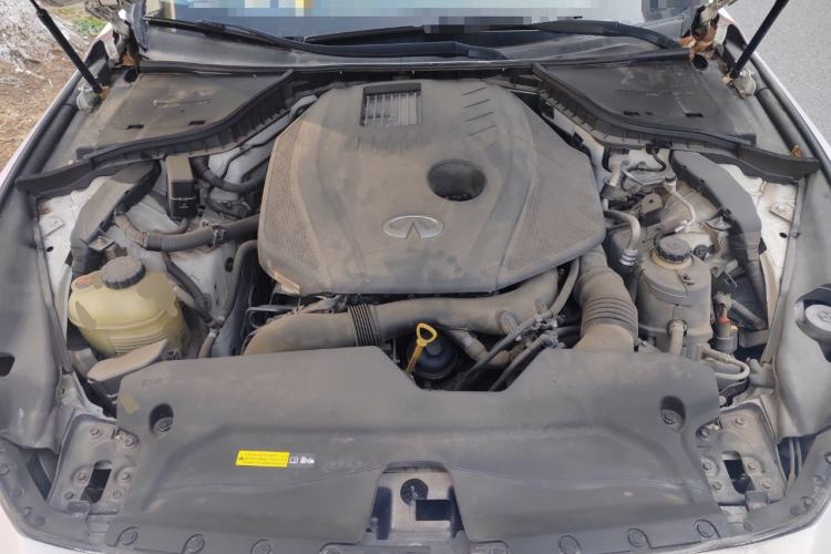 Used Infiniti Q50L 2016 2.0T Comfort Edition Engine Bay