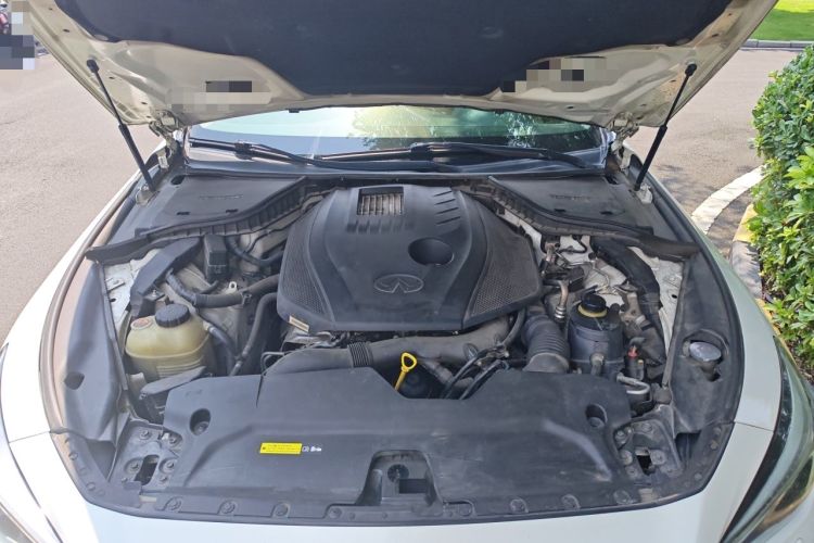 Used Infiniti Q50L 2016 2.0T Ambition Edition Engine Bay