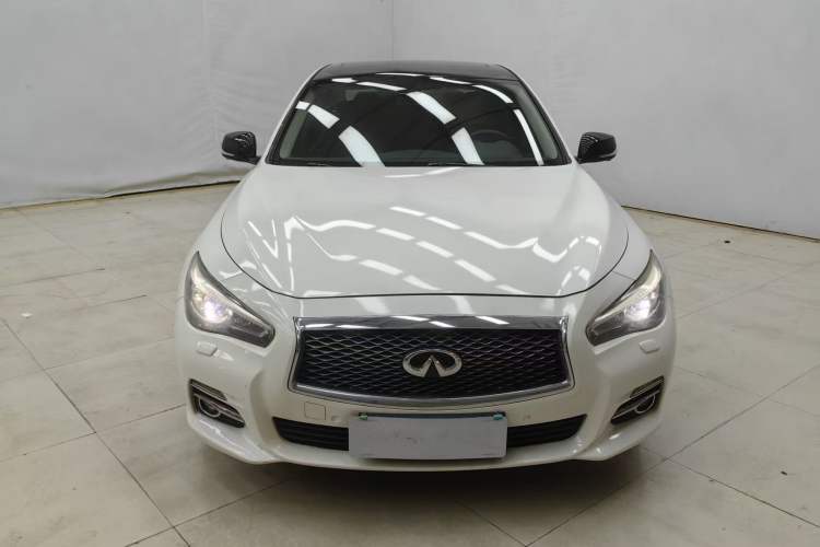 Used Infiniti Q50L 2016 2.0T Luxury Edition Exterior 1