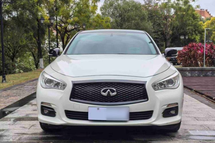 Used Infiniti Q50L 2016 2.0T Comfort Edition Exterior 1