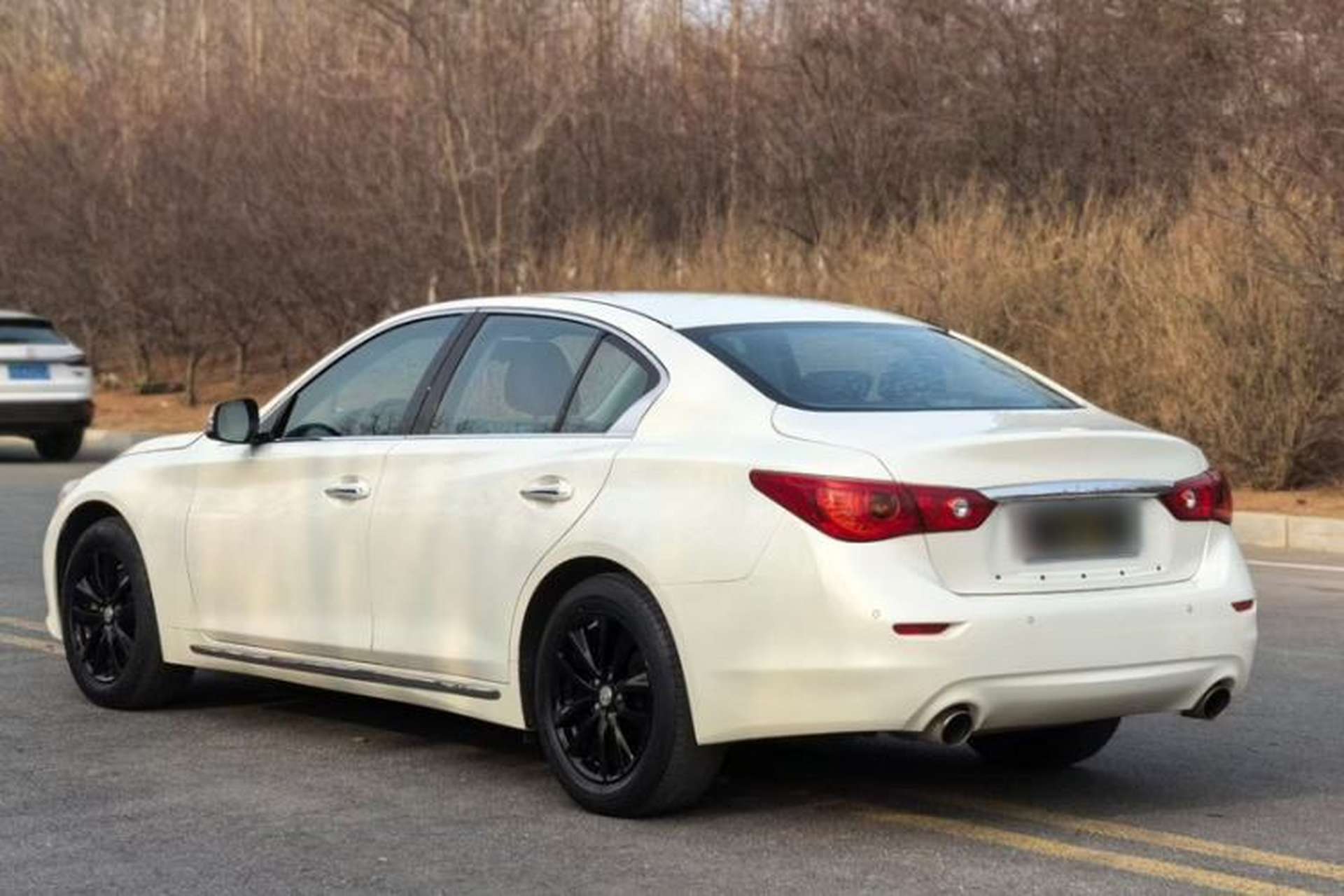 Used Infiniti Q50L 2016 2.0T Comfort Edition Exterior 2