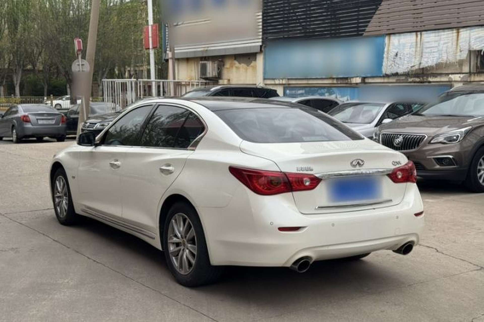 Used Infiniti Q50L 2016 2.0T Enjoyment Edition Exterior 3