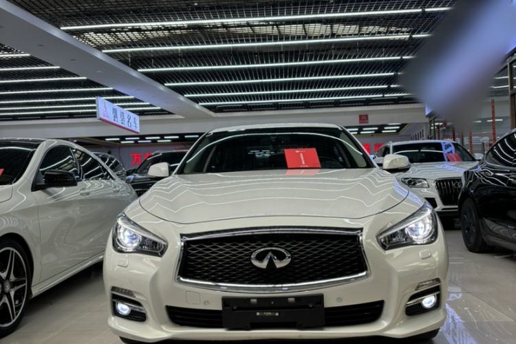 Used Infiniti Q50L 2016 2.0T Ambition Edition Exterior 3