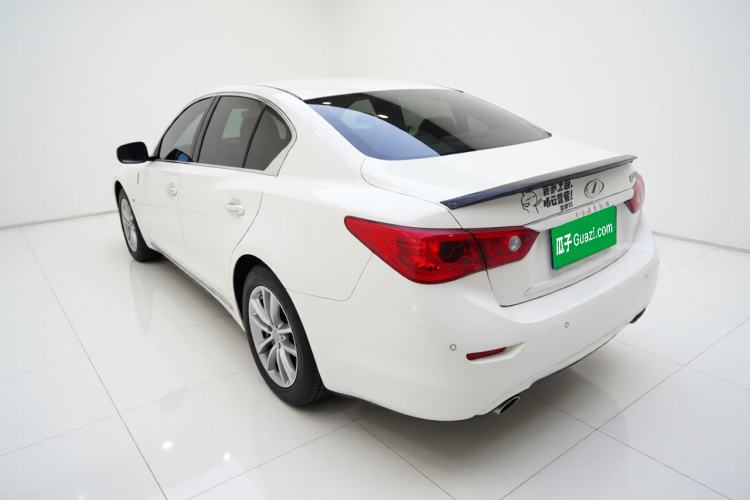 Used Infiniti Q50L 2016 2.0T Comfort Edition Exterior 3