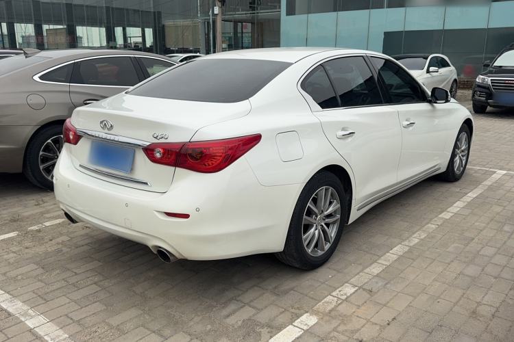 Used Infiniti Q50L 2016 2.0T Enjoyment Edition Exterior 3
