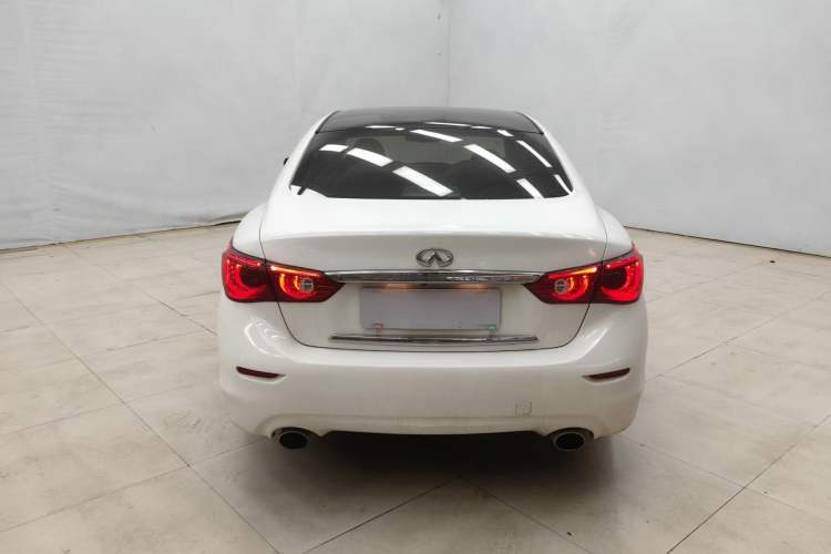 Used Infiniti Q50L 2016 2.0T Luxury Edition Exterior 4