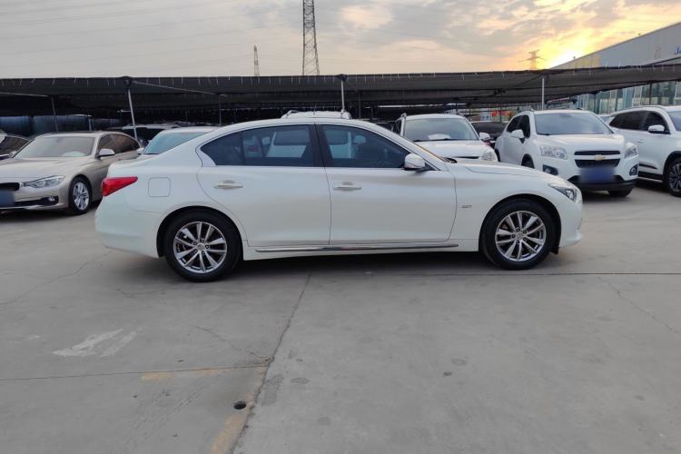 Used Infiniti Q50L 2016 2.0T Enjoyment Edition Exterior 4