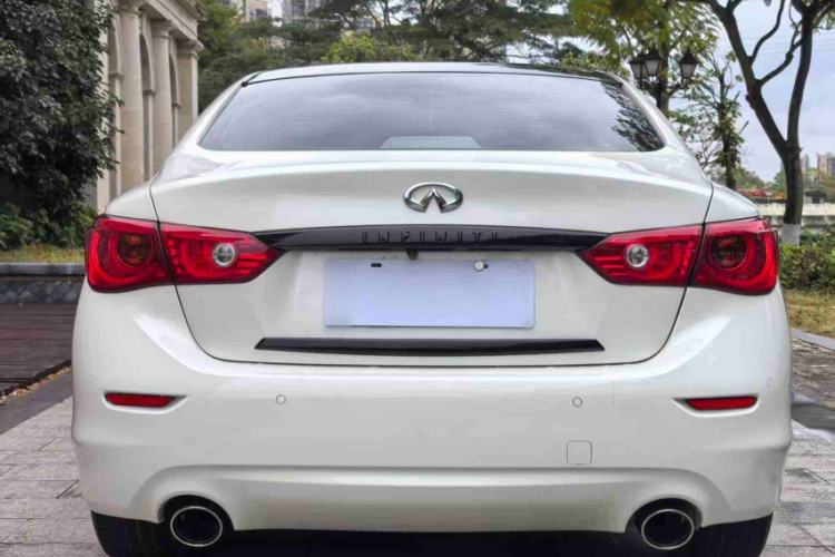 Used Infiniti Q50L 2016 2.0T Comfort Edition Exterior 7