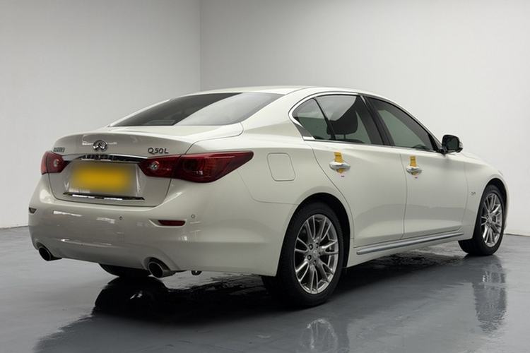 Used Infiniti Q50L 2016 2.0T Ambition Edition Exterior 8