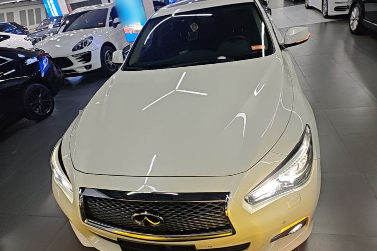 Used Infiniti Q50L 2016 2.0T Enjoyment Edition Front