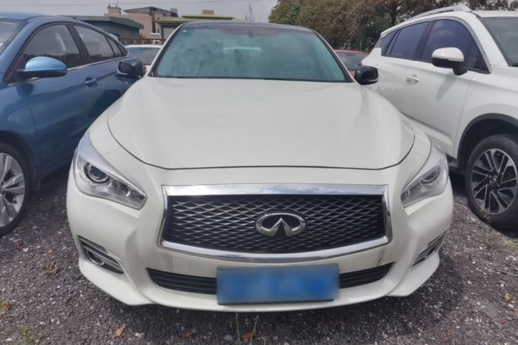 Used Infiniti Q50L 2016 2.0T Comfort Edition Front
