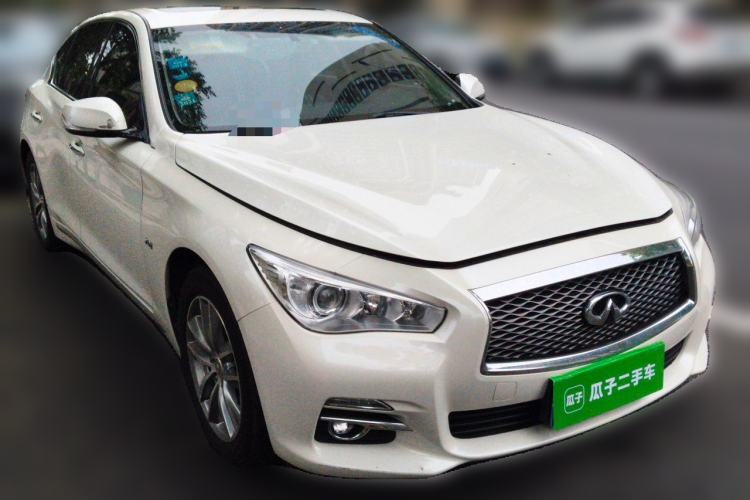 Used Infiniti Q50L 2016 2.0T Comfort Edition Front Right 45 Deg