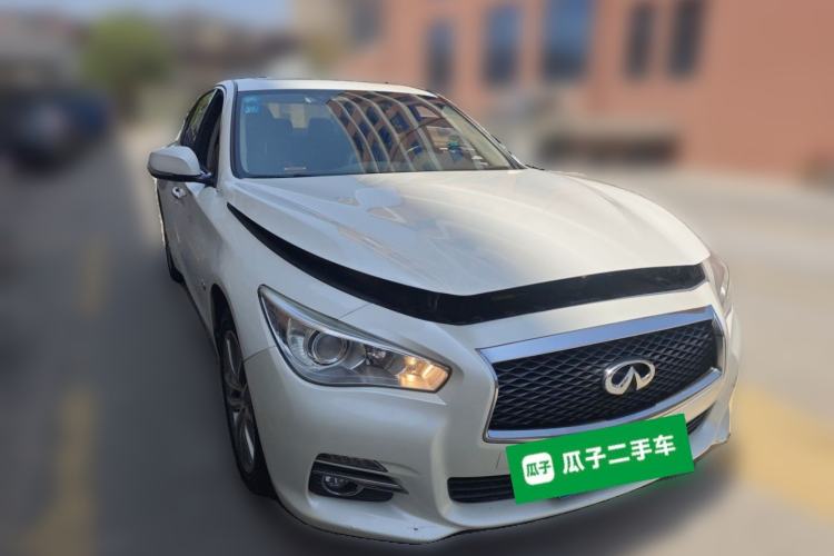 Used Infiniti Q50L 2016 2.0T Comfort Edition Front Right 45 Deg