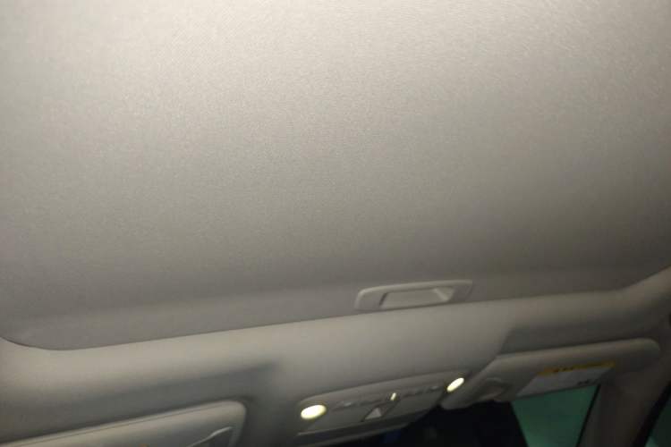 Used Infiniti Q50L 2016 2.0T Ambition Edition Headliner