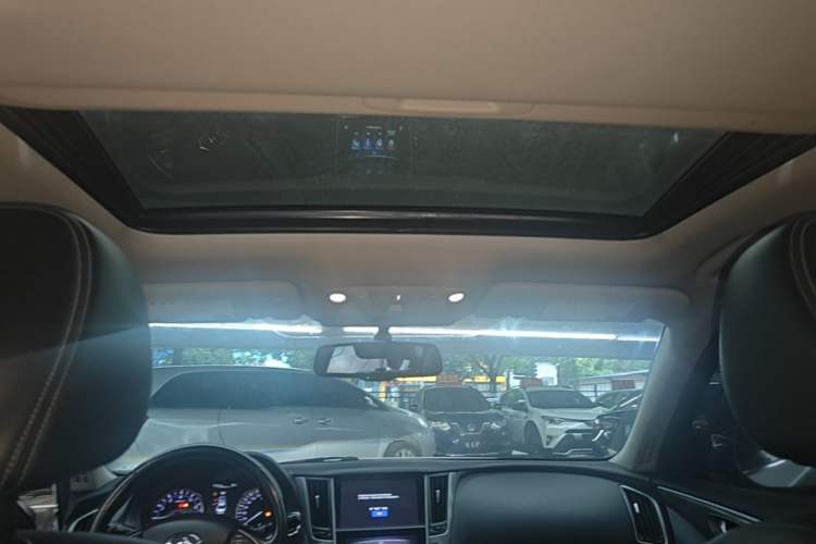 Used Infiniti Q50L 2016 2.0T Ambition Edition Headliner