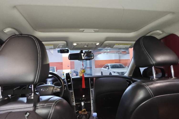 Used Infiniti Q50L 2016 2.0T Ambition Edition Headliner