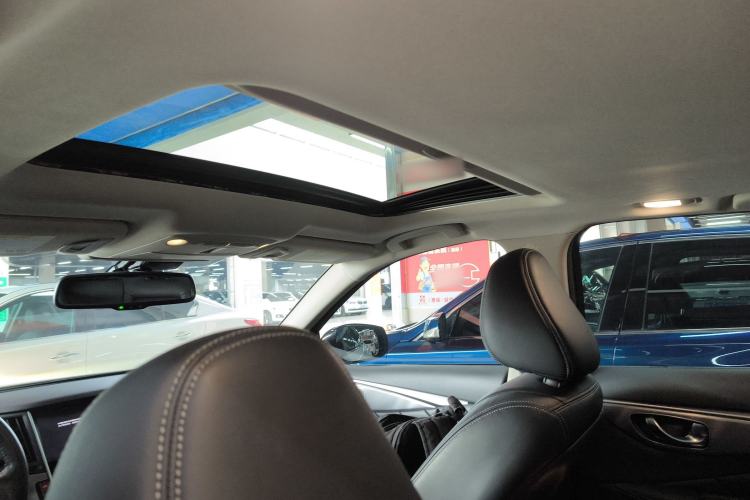 Used Infiniti Q50L 2016 2.0T Ambition Edition Headliner
