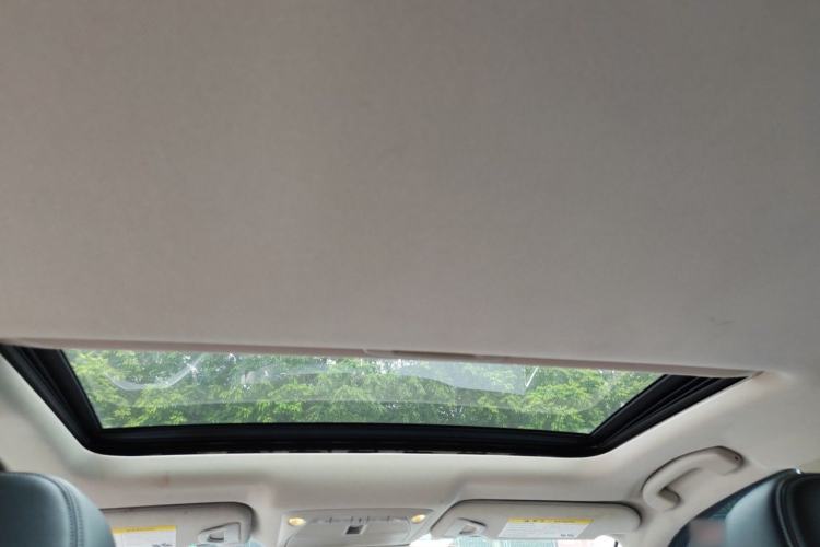 Used Infiniti Q50L 2016 2.0T Enjoyment Edition Headliner
