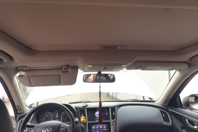 Used Infiniti Q50L 2016 2.0T Comfort Edition Headliner