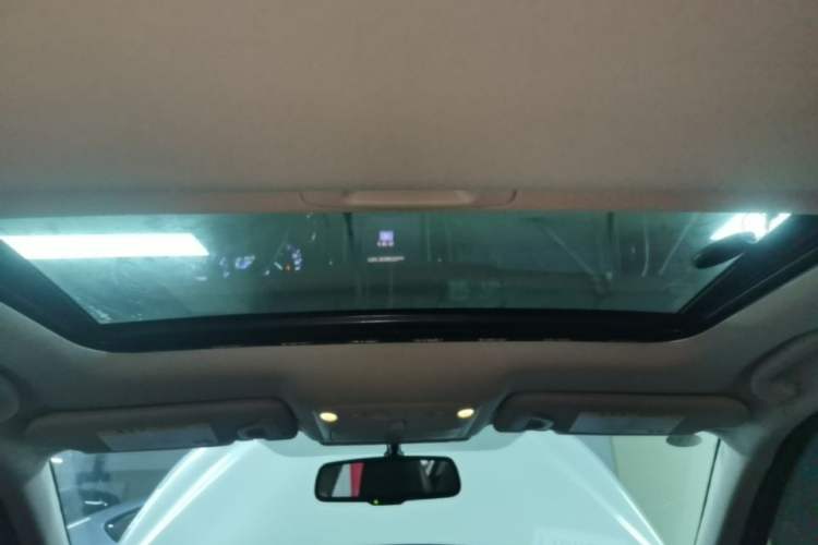 Used Infiniti Q50L 2016 2.0T Enjoyment Edition Headliner