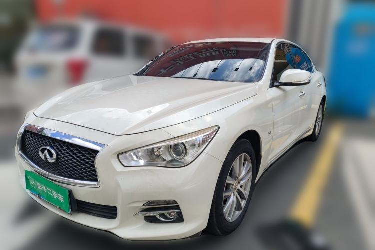 Used Infiniti Q50L 2016 2.0T Comfort Edition Guazi used car, China used car export, Used car for sale, Used cars, Cheapest cars for sale